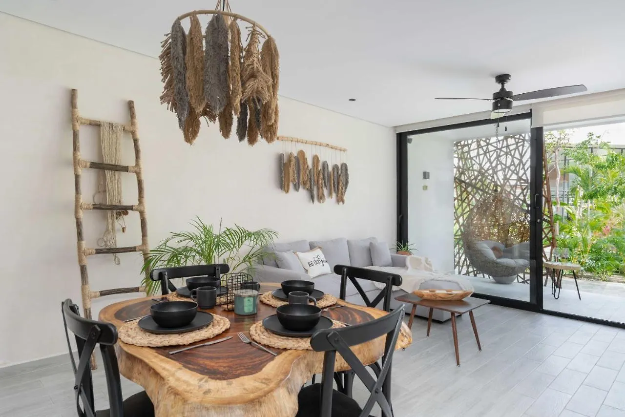 Tulum Retreat With Private Patio Tub & 2 Free Bikes Daire