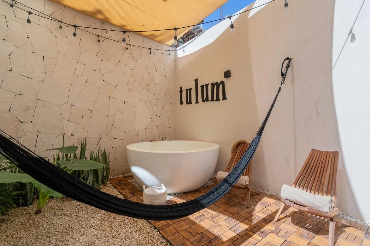 Tulum Retreat With Private Patio Tub & 2 Free Bikes Daire