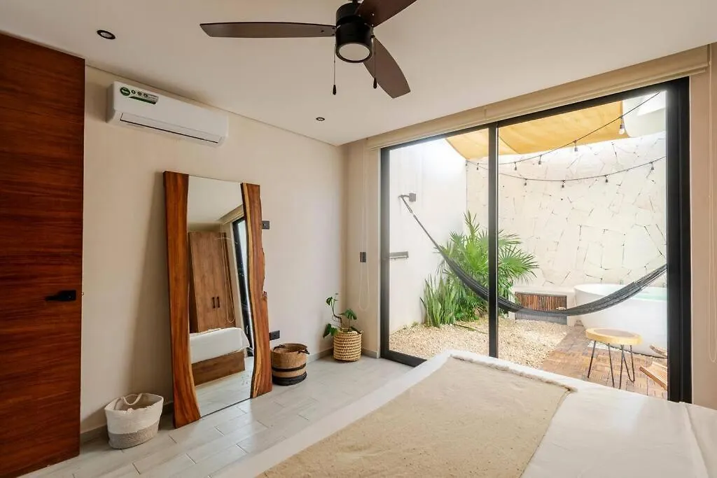 Tulum Retreat With Private Patio Tub & 2 Free Bikes Daire Meksika